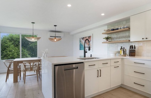 Oak Bluffs House | Completely Renovated Oak Bluffs Retreat