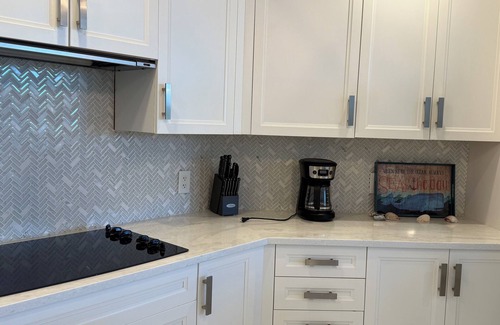 Bonita Springs Condo | Completely updated condo, private beach access, huge pool, gorgeous sunsets!