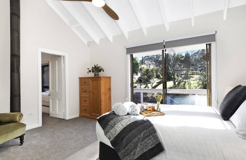 Bundanoon House | Comrie Bundanoon - Family home conveniently located