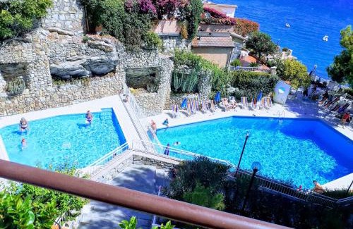 Andora Villa | Conca Verde c15-Beach front little villa POOL SPA BEACH