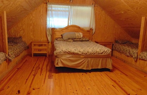 Concan Cabin | CONCAN - Park @ Edge of Frio River! Float-2-Cabin, Views, Comanche Crossing!