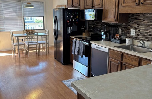 Ocean City Condo | Concert Weekends & Beach Fun – Ocean Waves 2BR Condo at Park Place