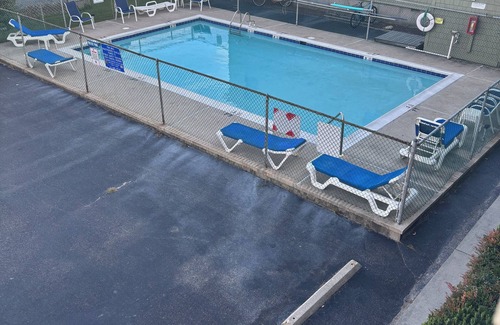 Ocean City Condo | Concert Weekends & Beach Fun – Ocean Waves 2BR Condo at Park Place