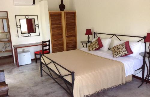 Brasilito Hotel | Conchal Hotel