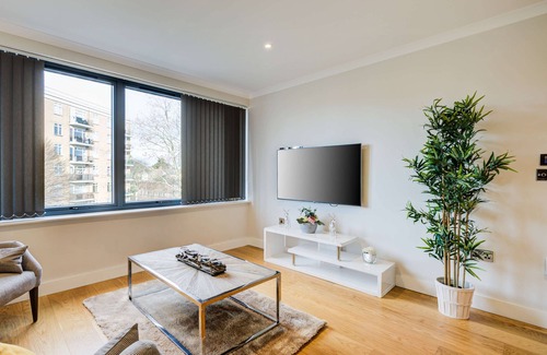 Syon Apartment | Concord Apartments Kew 1 Bedroom wParking