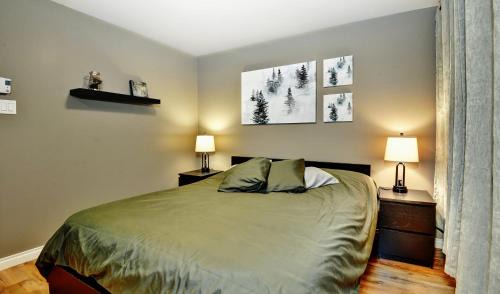 Stoneham Apartment | Condo 105 33 Chemin du Hameau by Les Chalets Alpins