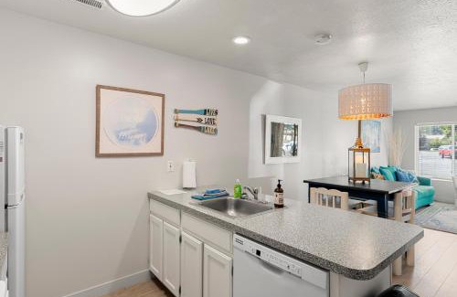 Harbor Village House | Condo #106 - Inn Building