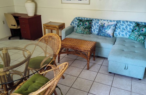 Kittian Village Condo | Condo - 2 beds with WiFi, AC, Pool and Oceanfront in charming Frigate Bay.