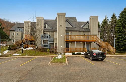 Craigleith Hotel | Condo 916 at North Creek Resort