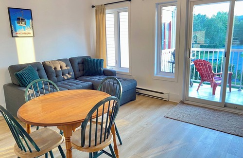 Orford Condo | Condo au cœur d’Orford !