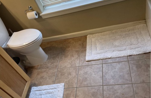 Five Oaks Condo | Condo close to Nike and Intel