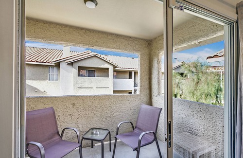 Las Vegas Condo | Condo close to Strip and Raiders Stadium