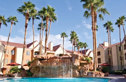 Las Vegas Condo | Condo Complex Between F1 Race Turns 4, 5G and 6!