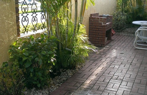 East Naples Condo | Condo for Season Renters available - Glades-Country-Club - Naples