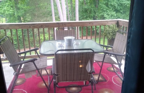 North Raleigh Condo | Condo in Central North Raleigh