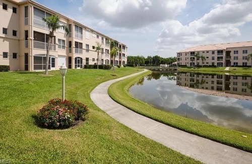 Tropical Cove Condo | Condo in gated community, 5 minutes from Sanibel, Beaches & 1 mile from hospital