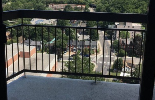 Hamilton Condo | Condo in Hamilton