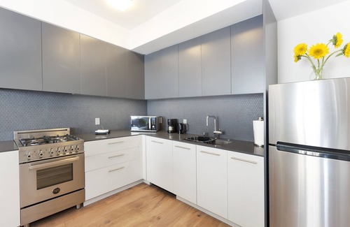 Civic Center Condo | Condo in Hayes Valley w Private Balcony - San Francisco Life Real Estate