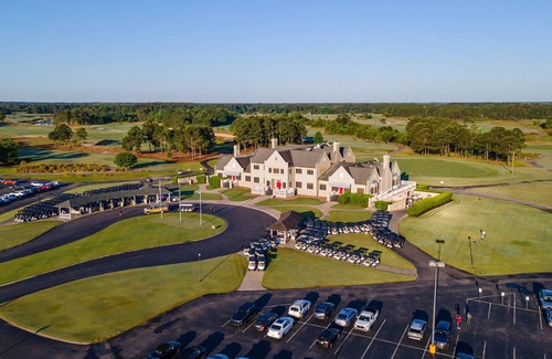 Red Hill Condo | Condo in Legends Golf Course Resort with a great Pub Next Door to the Unit