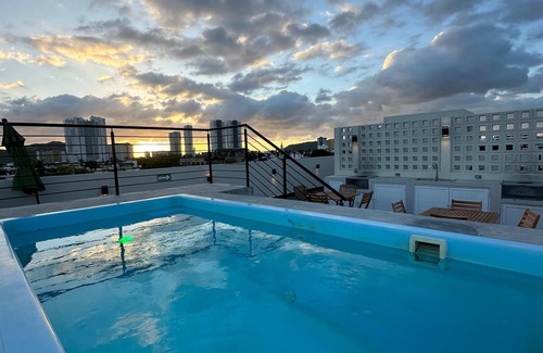 Lomas de Mazatlan Condo | Condo in Lomas de Mazatlán 2 minutes from the beach!