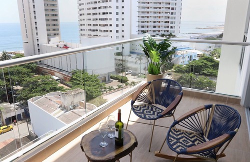 Marbella Apartment | Condo in Marbella from the Beach 🏖