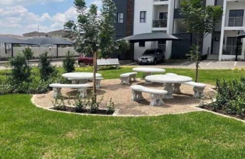 Greater Johannesburg Metropolitan Area Apartment | Condo in Midrand close to Carlswald, South Africa