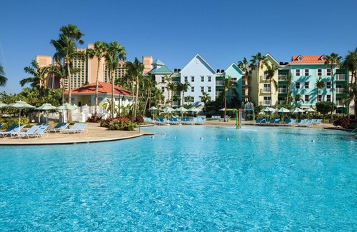 Paradise Island Hotel | Condo in Paradise- Harborside Bahamas- Free Access to Atlantis Resort- 2BR 2B