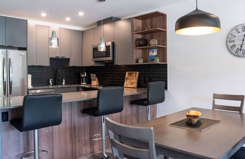 Revelstoke Condo | Condo in Revelstoke - Private Hot Tub - Alpine Haven