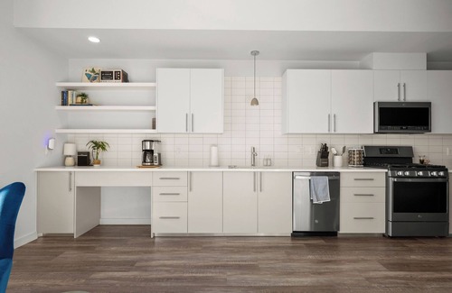 South Manchaca Condo | Condo in Vibrant Austin - 2 Bedroom/1 Bathroom