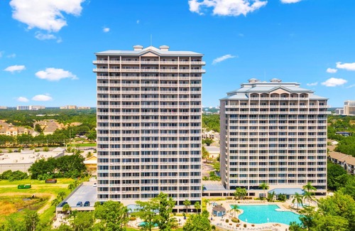 Florida Central Atlantic Coast Condo | Condo is just 2 miles away from Disney, wonderful Lake view family-sized