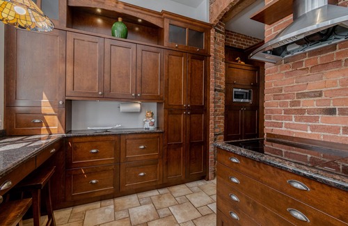 Old Quebec Apartment | Condo Méribel Vieux-Quebec! 2100 ft., n3 bedrooms, Free inside parking, BBQ.