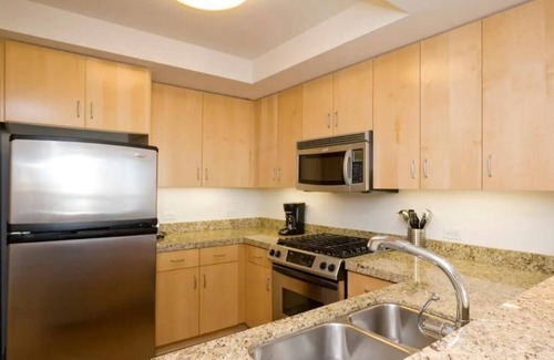 Little Saigon Condo | Condo near Hayes Valley with R/T Deck & Parking -San Francisco Life Real Estate