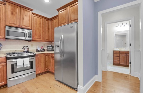 Historic District - North Condo | Condo on Bay Street, Downtown Historic Savannah, Elevator, River Views