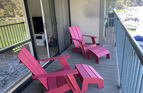 Lakewood Condo | Condo on the Lake