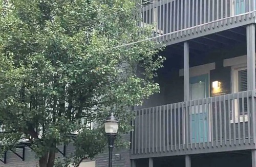 Over-the-Rhine Condo | Condo-OTR/Pendleton Art District, Cincinnati - 1 bedroom, free parking, balcony