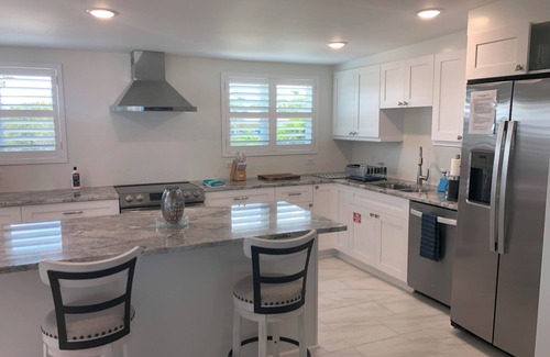 Ocean Cay Apartment | Condo with wide-open ocean views and only steps from beach