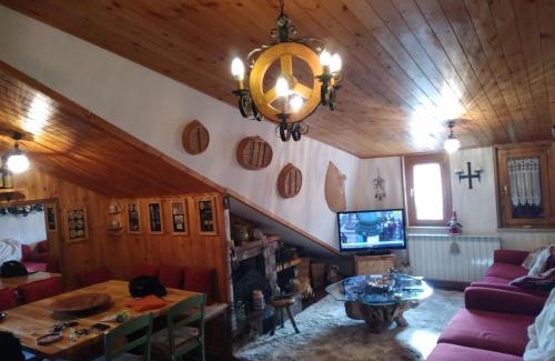 Pescocostanzo Apartment | Condominio Esagono