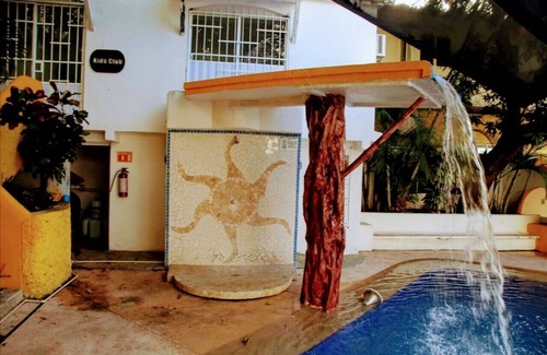 Caleta Condo | Condominio familiar y exclusivo "Tres Mares"
