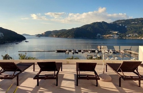 Puerto Marques Apartment | Condominio Torre Blanca Acapulco Diamond