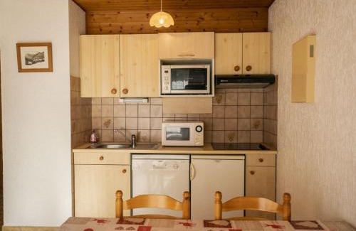Chatel Apartment | Confort à Châtel : 2 Pièces pour 4 Pers., Proche Télécabine Linga, WIFI, Balcon, Animaux Acceptés - FR-1-676-31