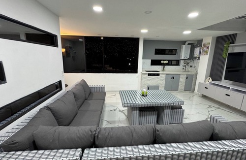 Castilla Apartment | Confort Apt. 2 Bedrooms With Jacuzzi Privado