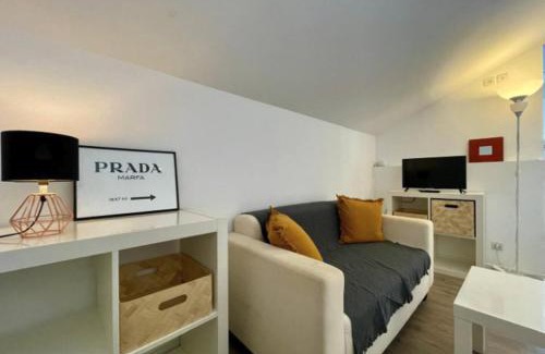 Fontainebleau Apartment | Confort & Bien-être-Parking