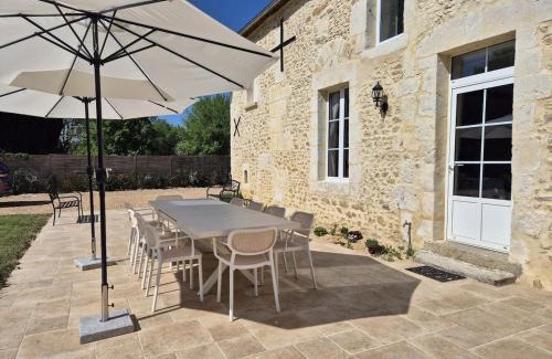 Bazoches-sur-Hoene Villa | Confort & nature, calme et convivial