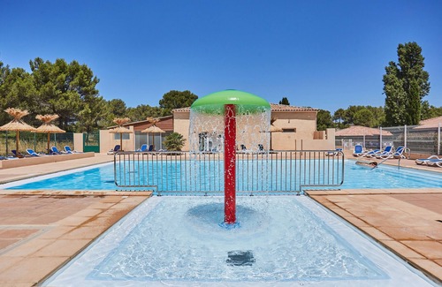 Carnoux-en-Provence Ski Chalet | Confortable | Accès Piscine Extérieure