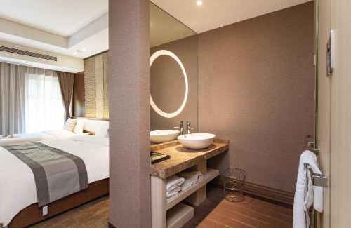 Qinhuai Qu Hotel | Confucius Temple Yisu Hotel