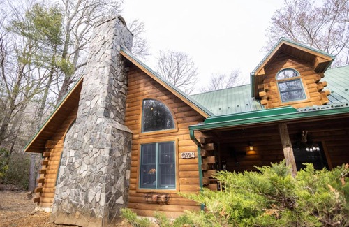 Tynecastle House | Connies Log Cabin