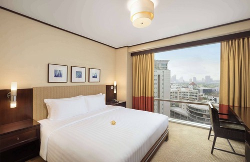 Witthayu Hotel | Conrad Bangkok Residences