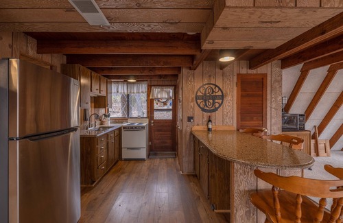 Wright City Ski Chalet | Conrad's Cabin by Innsbrook Vacations!