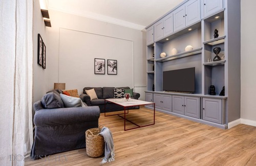 Ruggero Settimo Apartment | Constance Luxury Apartment by DomuSicily