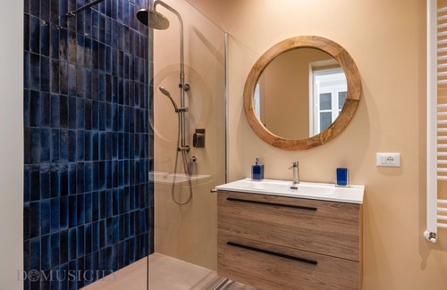 Ruggero Settimo Apartment | Constance Luxury Apartment by DomuSicily
